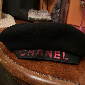 Chanel beret